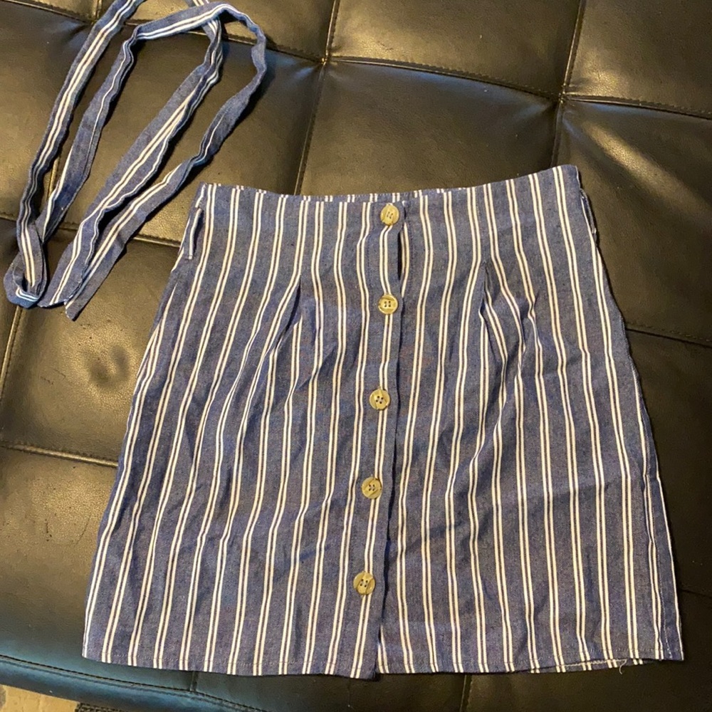 striped skirt